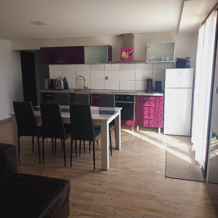 Appartamento Au Petit Bois Magique Payrac Esterno foto