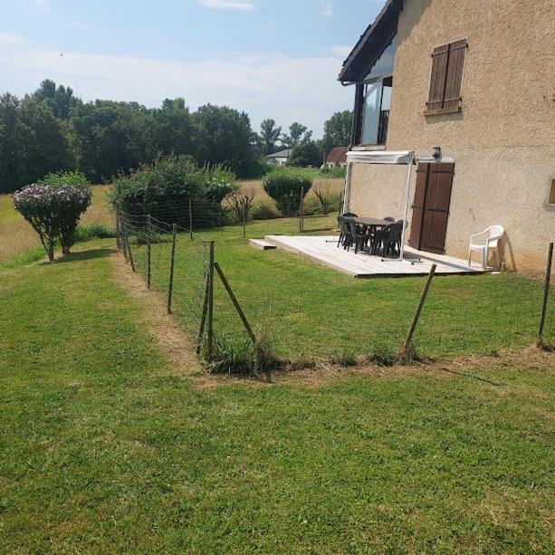 Appartamento Au Petit Bois Magique Payrac Esterno foto